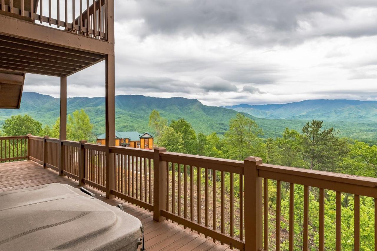 Sky Views - Panoramic Views Cabin Gatlinburg Buitenkant foto