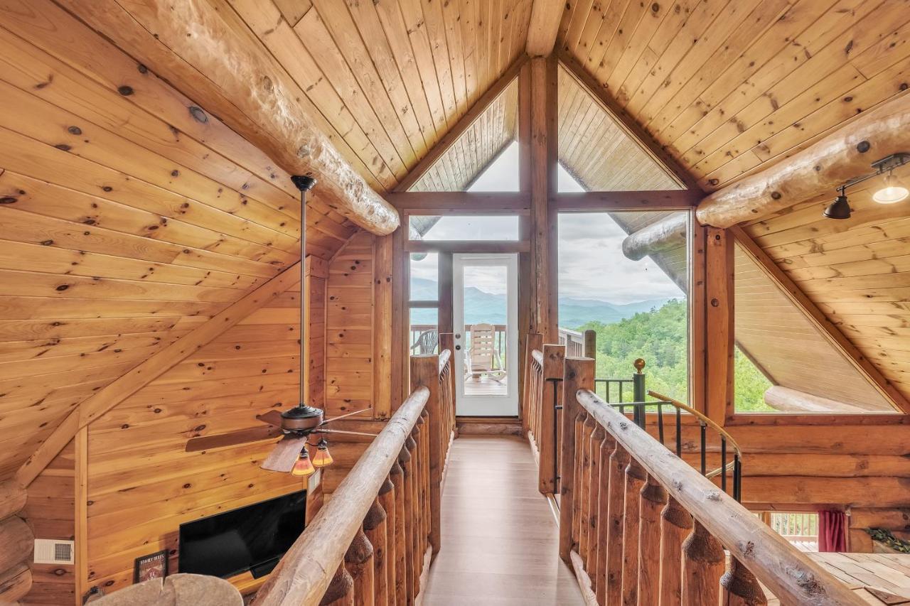 Sky Views - Panoramic Views Cabin Gatlinburg Buitenkant foto